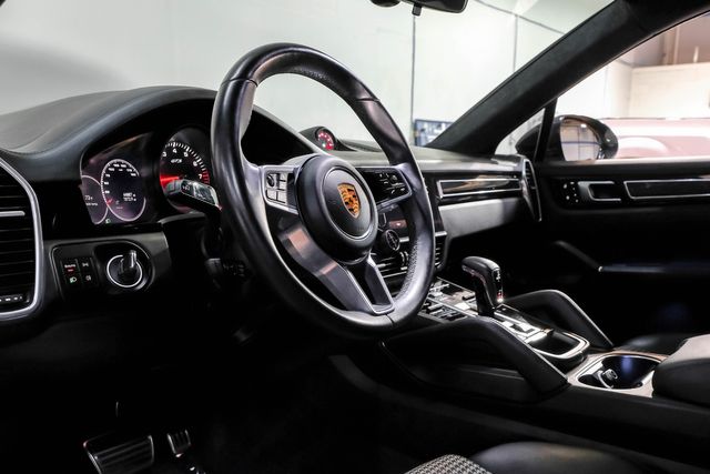 2022 Porsche Cayenne Coupe GTS Lightweight Sports Black Pkg HIGHLY OPTIONED | Dallas, TX | East Dallas Diesel 2022 Porsche Cayenne Coupe GTS Lightweight Sports Black Pkg HIGHLY OPTIONED | Dallas, TX | East Dallas Diesel