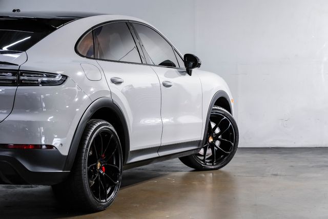 2022 Porsche Cayenne Coupe GTS Lightweight Sports Black Pkg HIGHLY OPTIONED | Dallas, TX | East Dallas Diesel 2022 Porsche Cayenne Coupe GTS Lightweight Sports Black Pkg HIGHLY OPTIONED | Dallas, TX | East Dallas Diesel