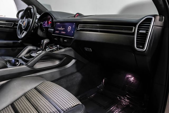2022 Porsche Cayenne Coupe GTS Lightweight Sports Black Pkg HIGHLY OPTIONED | Dallas, TX | East Dallas Diesel 2022 Porsche Cayenne Coupe GTS Lightweight Sports Black Pkg HIGHLY OPTIONED | Dallas, TX | East Dallas Diesel