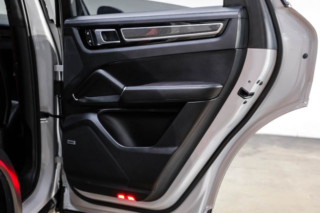 2022 Porsche Cayenne Coupe GTS Lightweight Sports Black Pkg HIGHLY OPTIONED | Dallas, TX | East Dallas Diesel 2022 Porsche Cayenne Coupe GTS Lightweight Sports Black Pkg HIGHLY OPTIONED | Dallas, TX | East Dallas Diesel