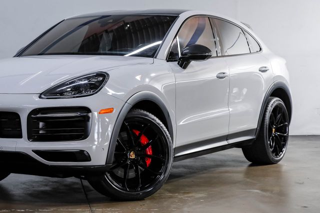 2022 Porsche Cayenne Coupe GTS Lightweight Sports Black Pkg HIGHLY OPTIONED | Dallas, TX | East Dallas Diesel 2022 Porsche Cayenne Coupe GTS Lightweight Sports Black Pkg HIGHLY OPTIONED | Dallas, TX | East Dallas Diesel