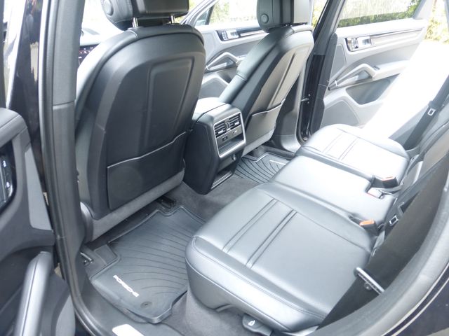 2022 Porsche Cayenne Base | Lawrence, MA | European Motorsports