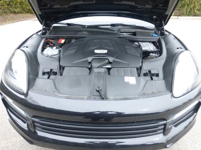 2022 Porsche Cayenne Base | Lawrence, MA | European Motorsports