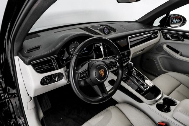 2022 Porsche Macan AWD OneOwner PerfectCarfax PremiumPkgPlus Leather | Dallas, TX | Stevens Motor Company LLC 2022 Porsche Macan AWD OneOwner PerfectCarfax PremiumPkgPlus Leather | Dallas, TX | Stevens Motor Company LLC