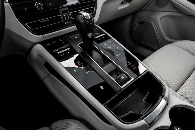 2022 Porsche Macan AWD OneOwner PerfectCarfax PremiumPkgPlus PanoRoof | Dallas, TX | Stevens Motor Company LLC 2022 Porsche Macan AWD OneOwner PerfectCarfax PremiumPkgPlus PanoRoof | Dallas, TX | Stevens Motor Company LLC