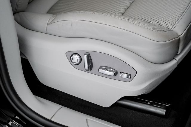 2022 Porsche Macan AWD | Dallas, TX | Stevens Motor Company LLC