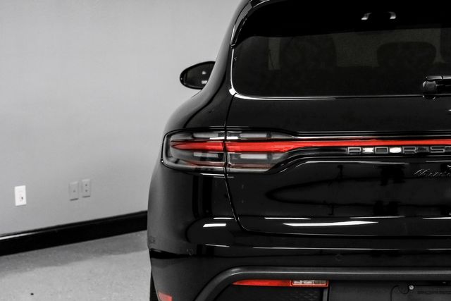 2022 Porsche Macan AWD OneOwner PerfectCarfax PremiumPkgPlus PanoRoof | Dallas, TX | Stevens Motor Company LLC 2022 Porsche Macan AWD OneOwner PerfectCarfax PremiumPkgPlus PanoRoof | Dallas, TX | Stevens Motor Company LLC