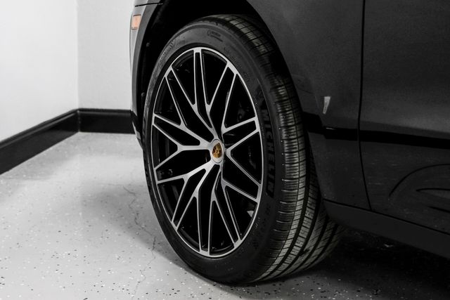 2022 Porsche Macan AWD OneOwner PerfectCarfax PremiumPkgPlus Leather | Dallas, TX | Stevens Motor Company LLC 2022 Porsche Macan AWD OneOwner PerfectCarfax PremiumPkgPlus Leather | Dallas, TX | Stevens Motor Company LLC