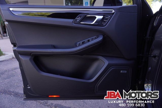 2022 Porsche Macan GTS AWD SUV Highly Optioned 1 Owner Clean CarFax | MESA, AZ | JBA MOTORS