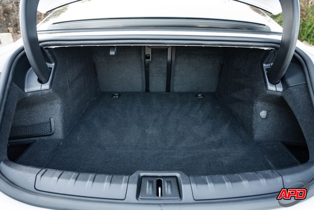 2022 Porsche Taycan 2022 Porsche Taycan