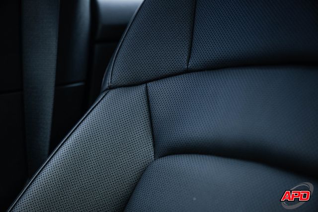 2022 Porsche Taycan 2022 Porsche Taycan