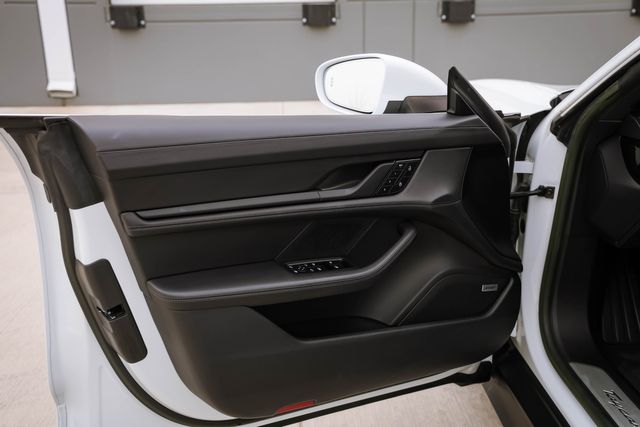 2022 Porsche Taycan 4S | Mesquite, TX | Texas Autos Direct 2022 Porsche Taycan 4S | Mesquite, TX | Texas Autos Direct