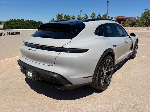 2022 Porsche Taycan 4 Cross Turismo