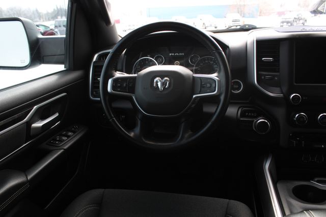 2022 Ram 1500 Big Horn Crewcab 4x2