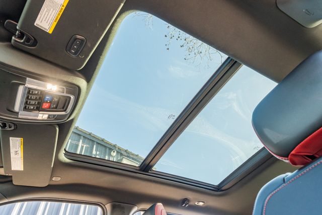 2022 Ram 1500 Rebel 4X4 / CLEAN CARFAX / BIG SCREEN / LOADED | Austin, TX | Rocky Mountain Truck Stop Austin