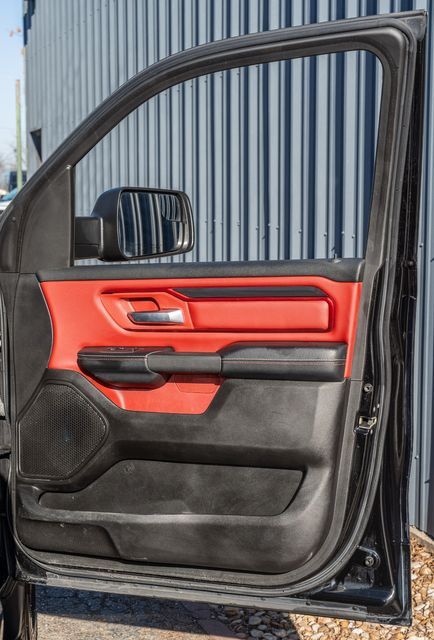 2022 Ram 1500 Rebel 4X4 / CLEAN CARFAX / BIG SCREEN / LOADED | Austin, TX | Rocky Mountain Truck Stop Austin