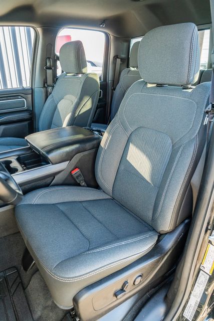 2022 Ram 1500 Lone Star 4X4 / ONE TEXAS OWNER / SUPER LOW MILES | Austin, TX | Rocky Mountain Truck Stop Austin 2022 Ram 1500 Lone Star 4X4 / ONE TEXAS OWNER / SUPER LOW MILES | Austin, TX | Rocky Mountain Truck Stop Austin