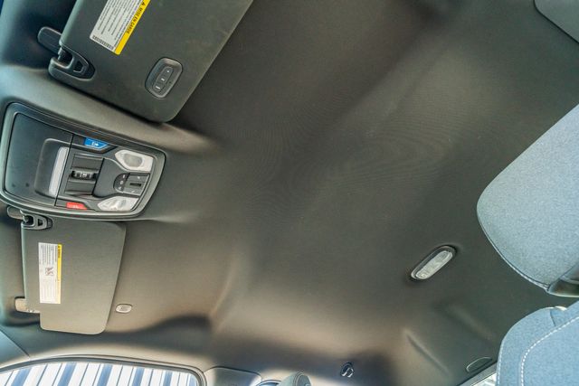 2022 Ram 1500 Lone Star 4X4 / ONE TEXAS OWNER / SUPER LOW MILES | Austin, TX | Rocky Mountain Truck Stop Austin 2022 Ram 1500 Lone Star 4X4 / ONE TEXAS OWNER / SUPER LOW MILES | Austin, TX | Rocky Mountain Truck Stop Austin