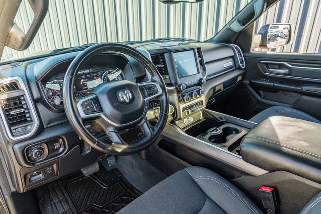 2022 Ram 1500 Lone Star 4X4 / ONE TEXAS OWNER / SUPER LOW MILES | Austin, TX | Rocky Mountain Truck Stop Austin 2022 Ram 1500 Lone Star 4X4 / ONE TEXAS OWNER / SUPER LOW MILES | Austin, TX | Rocky Mountain Truck Stop Austin