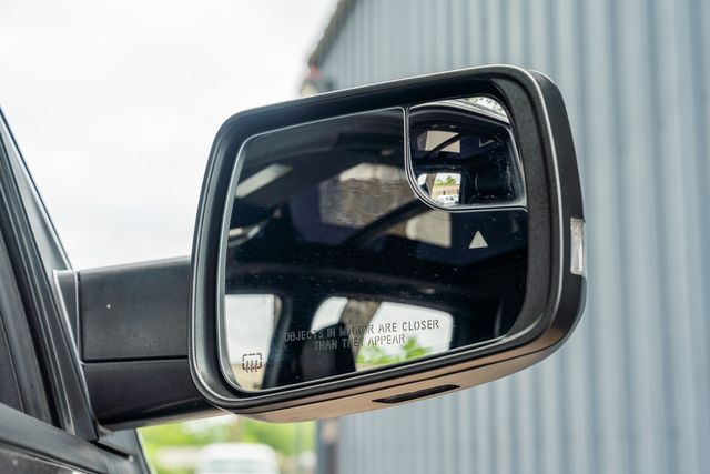 2022 Ram 1500 Limited CREW CAB / NIGHT EDITION / HUGE 12" SCREEN | Dallas, TX | Rocky Mountain Truck Stop Dallas