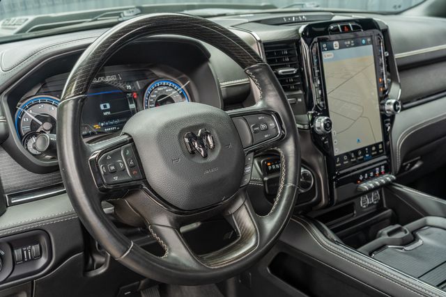2022 Ram 1500 Limited CREW CAB / NIGHT EDITION / HUGE 12" SCREEN | Austin, TX | Rocky Mountain Truck Stop Austin 2022 Ram 1500 Limited CREW CAB / NIGHT EDITION / HUGE 12" SCREEN | Austin, TX | Rocky Mountain Truck Stop Austin