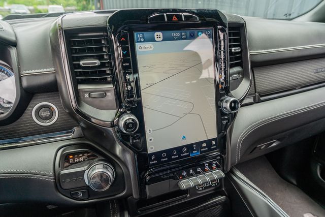 2022 Ram 1500 Limited CREW CAB / NIGHT EDITION / HUGE 12" SCREEN | Austin, TX | Rocky Mountain Truck Stop Austin 2022 Ram 1500 Limited CREW CAB / NIGHT EDITION / HUGE 12" SCREEN | Austin, TX | Rocky Mountain Truck Stop Austin