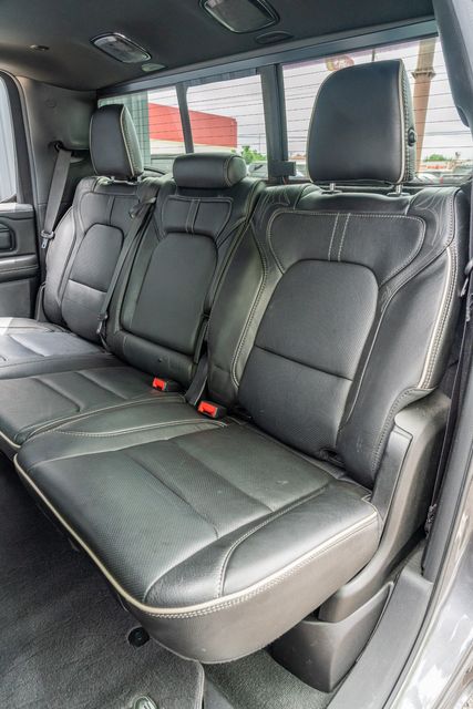 2022 Ram 1500 Limited CREW CAB / NIGHT EDITION / HUGE 12" SCREEN | Austin, TX | Rocky Mountain Truck Stop Austin 2022 Ram 1500 Limited CREW CAB / NIGHT EDITION / HUGE 12" SCREEN | Austin, TX | Rocky Mountain Truck Stop Austin