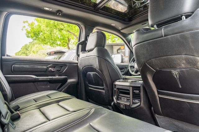 2022 Ram 1500 Limited CREW CAB / NIGHT EDITION / HUGE 12" SCREEN | Austin, TX | Rocky Mountain Truck Stop Austin 2022 Ram 1500 Limited CREW CAB / NIGHT EDITION / HUGE 12" SCREEN | Austin, TX | Rocky Mountain Truck Stop Austin