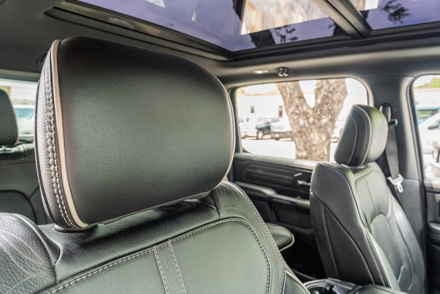 2022 Ram 1500 Limited CREW CAB / NIGHT EDITION / HUGE 12" SCREEN | Dallas, TX | Rocky Mountain Truck Stop Dallas