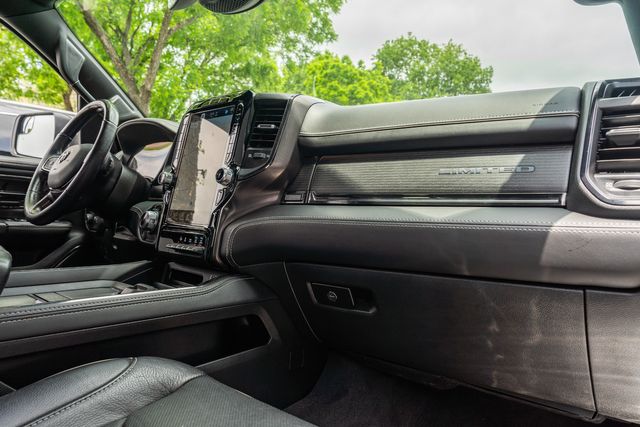 2022 Ram 1500 Limited CREW CAB / NIGHT EDITION / HUGE 12" SCREEN | Dallas, TX | Rocky Mountain Truck Stop Dallas