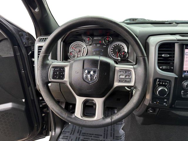 2022 Ram 1500 Classic Warlock Crew Cab 4x4 57' Box | Arlington Heights, IL | Gmotorcars 2022 Ram 1500 Classic Warlock Crew Cab 4x4 57' Box | Arlington Heights, IL | Gmotorcars
