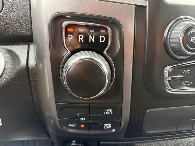 2022 Ram 1500 Classic Warlock Crew Cab 4x4 57' Box | Arlington Heights, IL | Gmotorcars 2022 Ram 1500 Classic Warlock Crew Cab 4x4 57' Box | Arlington Heights, IL | Gmotorcars