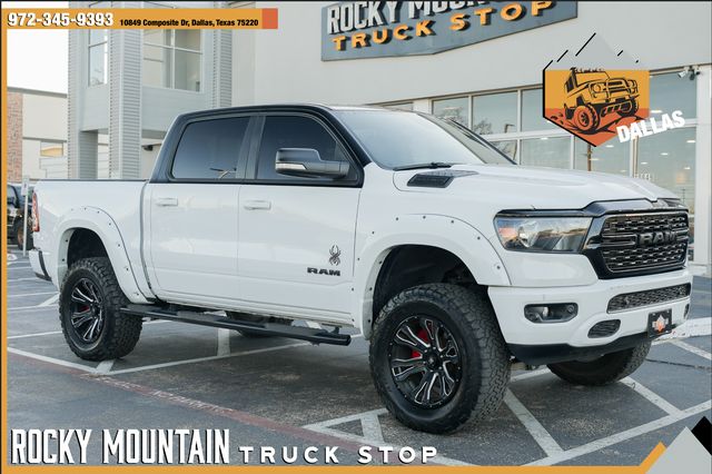 2022 Ram 1500 Big Horn BLACK WIDOW 4X4 / BIG SCREEN / LOADED | Austin, TX | Rocky Mountain Truck Stop Austin