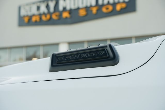 2022 Ram 1500 Big Horn BLACK WIDOW 4X4 / BIG SCREEN / LOADED | Austin, TX | Rocky Mountain Truck Stop Austin 2022 Ram 1500 Big Horn BLACK WIDOW 4X4 / BIG SCREEN / LOADED | Austin, TX | Rocky Mountain Truck Stop Austin