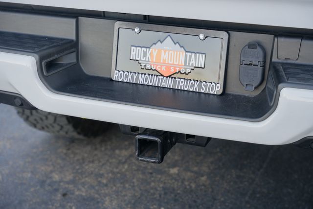 2022 Ram 1500 Big Horn BLACK WIDOW 4X4 / BIG SCREEN / LOADED | Austin, TX | Rocky Mountain Truck Stop Austin