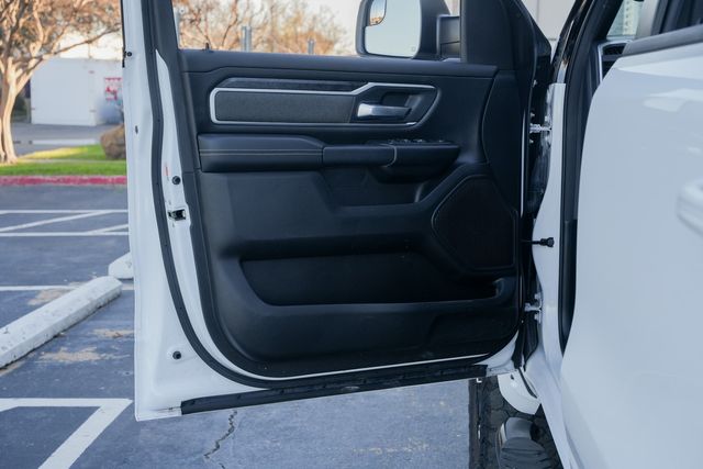 2022 Ram 1500 Big Horn BLACK WIDOW 4X4 / BIG SCREEN / LOADED | Austin, TX | Rocky Mountain Truck Stop Austin