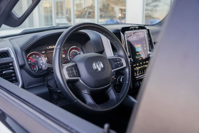 2022 Ram 1500 Big Horn BLACK WIDOW 4X4 / BIG SCREEN / LOADED | Austin, TX | Rocky Mountain Truck Stop Austin 2022 Ram 1500 Big Horn BLACK WIDOW 4X4 / BIG SCREEN / LOADED | Austin, TX | Rocky Mountain Truck Stop Austin