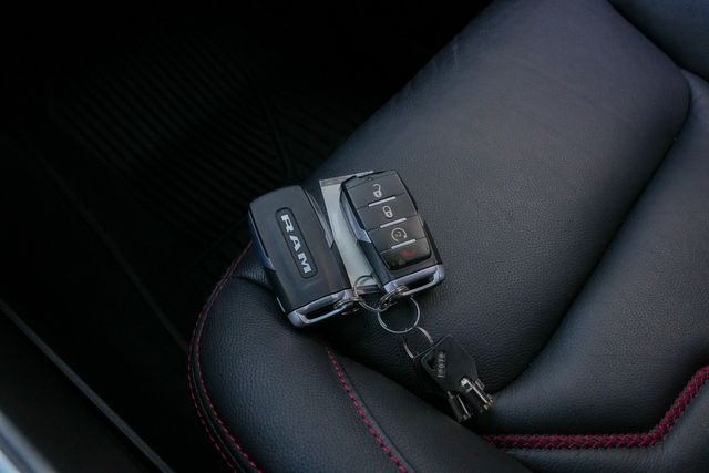 2022 Ram 1500 Big Horn BLACK WIDOW 4X4 / BIG SCREEN / LOADED | Austin, TX | Rocky Mountain Truck Stop Austin