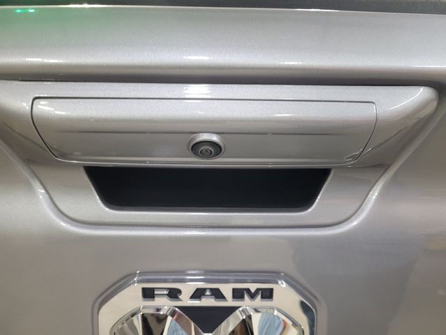 2022 Ram 1500 Big Horn Crew 5.7L Hemi V8 -Warranty - Financing - | Dickinson, ND | Autorama Auto Sales and Rentals 2022 Ram 1500 Big Horn Crew 5.7L Hemi V8 -Warranty - Financing - | Dickinson, ND | Autorama Auto Sales and Rentals