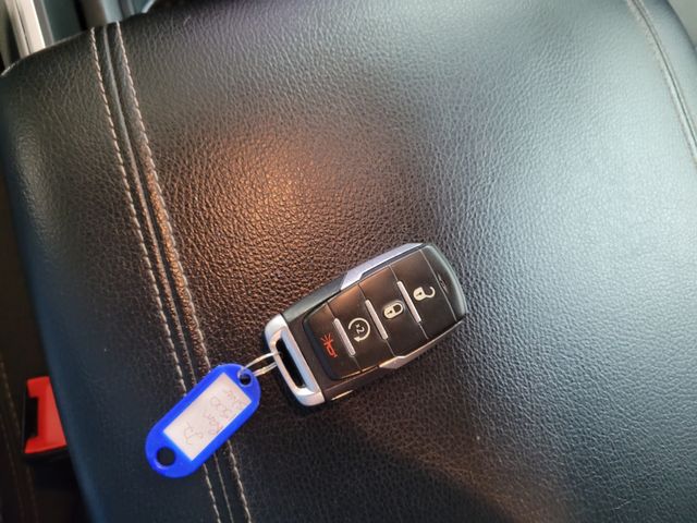 2022 Ram 1500 Big Horn Crew 5.7L Hemi V8 -Warranty - Financing - | Dickinson, ND | Autorama Auto Sales and Rentals 2022 Ram 1500 Big Horn Crew 5.7L Hemi V8 -Warranty - Financing - | Dickinson, ND | Autorama Auto Sales and Rentals