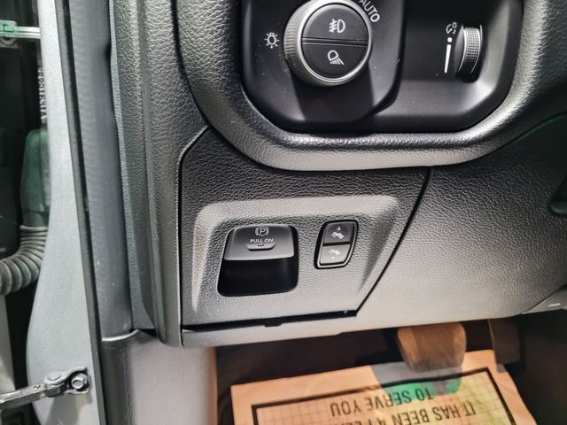 2022 Ram 1500 Big Horn Crew 5.7L Hemi V8 -Warranty - Financing - | Dickinson, ND | Autorama Auto Sales and Rentals 2022 Ram 1500 Big Horn Crew 5.7L Hemi V8 -Warranty - Financing - | Dickinson, ND | Autorama Auto Sales and Rentals