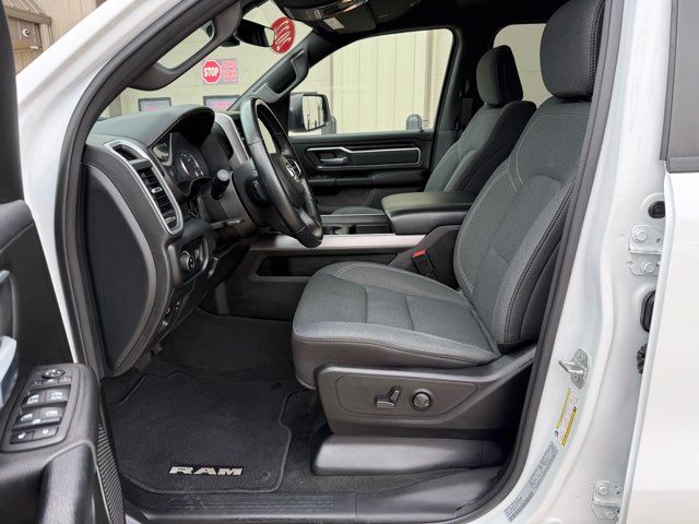 2022 Ram 1500 Big Horn | Gifford, IL | Trav's Automotive 2022 Ram 1500 Big Horn | Gifford, IL | Trav's Automotive