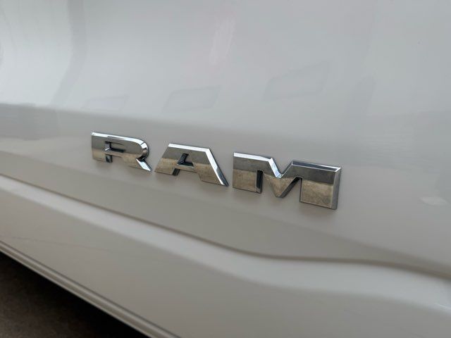2022 Ram 1500 Big Horn | Gifford, IL | Trav's Automotive 2022 Ram 1500 Big Horn | Gifford, IL | Trav's Automotive