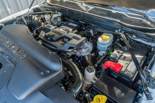 2022 Ram 2500 Tradesman Crew Cab 4x4 DIESEL / CLEAN CARFAX | Dallas, TX | Rocky Mountain Truck Stop Dallas 2022 Ram 2500 Tradesman Crew Cab 4x4 DIESEL / CLEAN CARFAX | Dallas, TX | Rocky Mountain Truck Stop Dallas