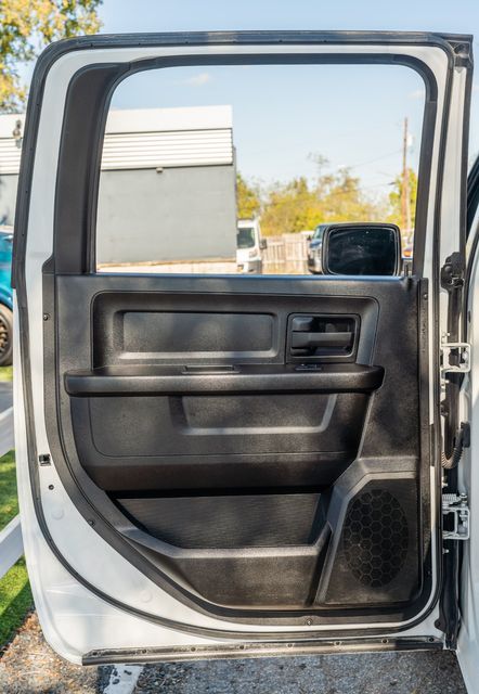 2022 Ram 2500 Tradesman Crew Cab 4x4 DIESEL / CLEAN CARFAX | Dallas, TX | Rocky Mountain Truck Stop Dallas 2022 Ram 2500 Tradesman Crew Cab 4x4 DIESEL / CLEAN CARFAX | Dallas, TX | Rocky Mountain Truck Stop Dallas