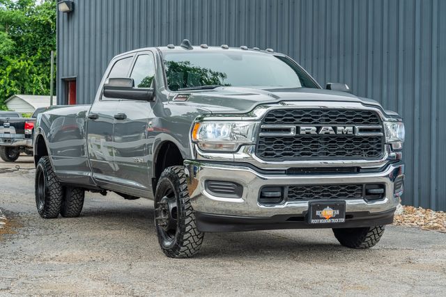 2022 Ram 3500 Tradesman CREW CAB 4X4 / HIGH OUTPUT / AISIN TRANS | Austin, TX | Rocky Mountain Truck Stop Austin 2022 Ram 3500 Tradesman CREW CAB 4X4 / HIGH OUTPUT / AISIN TRANS | Austin, TX | Rocky Mountain Truck Stop Austin