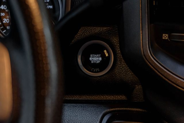 2022 Ram 3500 Tradesman NAV Chrome Pkg. 17" ALCOA 1 Owner TX | Dallas, TX | East Dallas Diesel 2022 Ram 3500 Tradesman NAV Chrome Pkg. 17" ALCOA 1 Owner TX | Dallas, TX | East Dallas Diesel