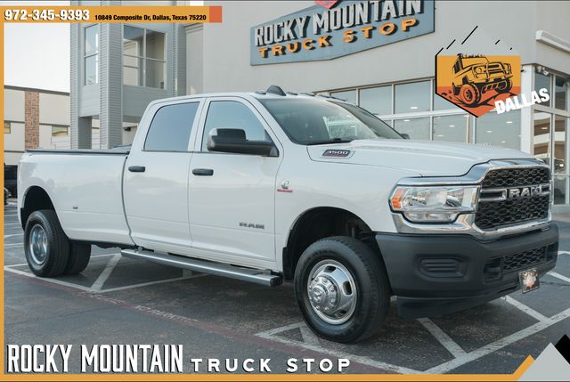2022 Ram 3500 Tradesman LONG BOX DRW 4X4 / CUMMINS CREW CAB | Austin, TX | Rocky Mountain Truck Stop Austin in Austin, TX 78759