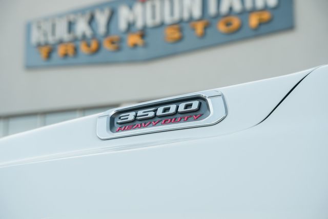 2022 Ram 3500 Tradesman LONG BOX DRW 4X4 / CUMMINS CREW CAB | Austin, TX | Rocky Mountain Truck Stop Austin