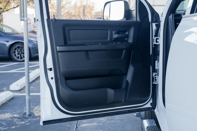 2022 Ram 3500 Tradesman LONG BOX DRW 4X4 / CUMMINS CREW CAB | Austin, TX | Rocky Mountain Truck Stop Austin